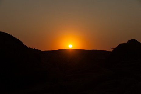 Sonnenuntergang bei Campingplatz in Wüstenquell im Namib Naukluft NP