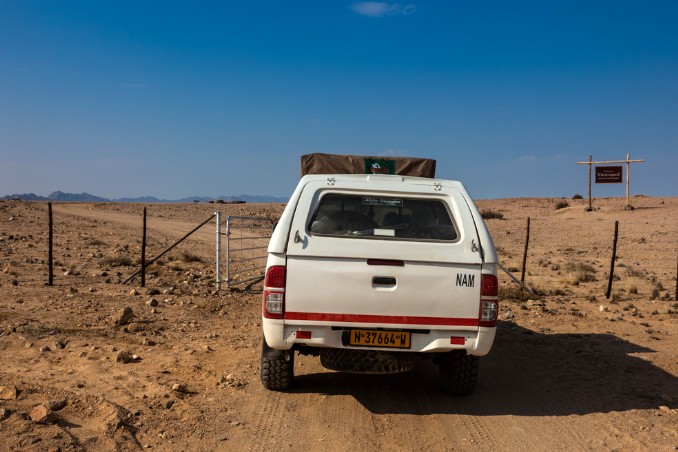 Anfahrt zu Wüstenquell im Namib Naukluft NP